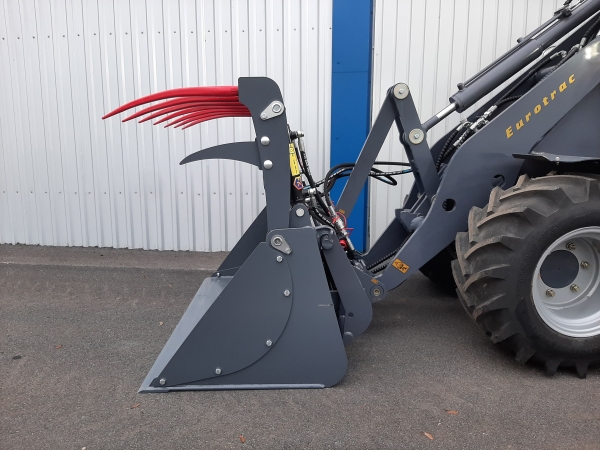 Greifschaufel Eurotrac W12S, Hoflader, Krokodilschaufel, Krokodilmulde, Mistschaufel